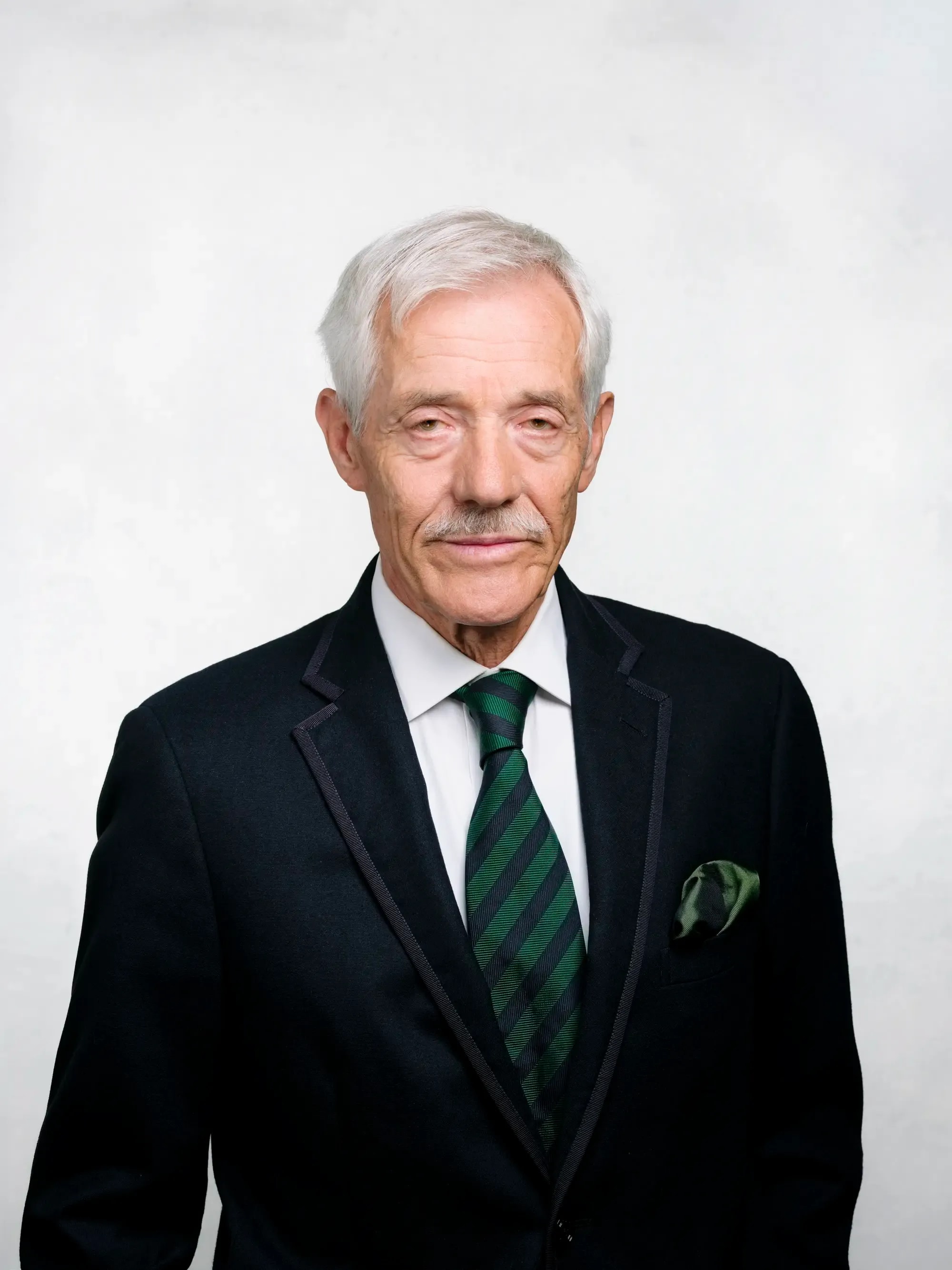 Member 3