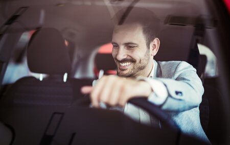 Freie Fahrt für Inhaberinnen und Inhaber von Geschäftsfahrzeugen