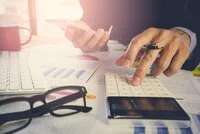 Steuerhinterziehung bei juristischen Personen und Anstiftung durch Berater